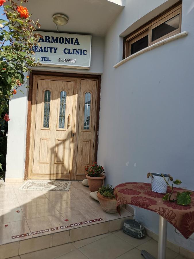 شقة Hamboula Polis المظهر الخارجي الصورة